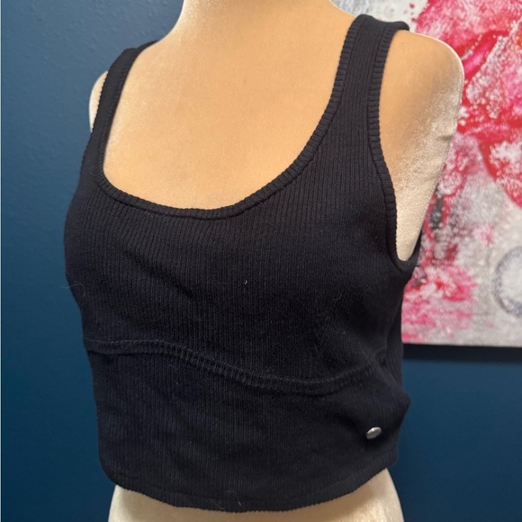 Roxy Black Ribbed Knit Crop Top XL 2 for $20 - Picture 2 of 5